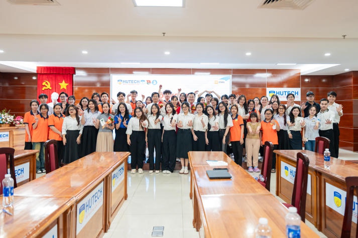 Dấu ấn rực rỡ tại Hội nghị tổng kết phong trào Tải app 13Win và Gala tri ân thầy cô 13 Win16 nhà cái World Cup 2026 97