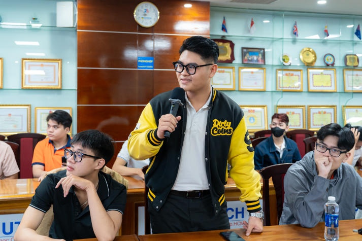 13Win 21 link không chặn Khoa Hệ thống thông tin quản lý trang bị kỹ năng phân tích dữ liệu với công cụ số 79