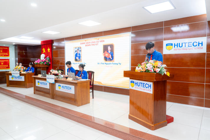 Tuổi trẻ Khoa Quản trị 13Win002 Truy cập link - Nhà hàng - Khách sạn: Năng động, gắn kết và vững bước trong nhiệm kỳ mới 83