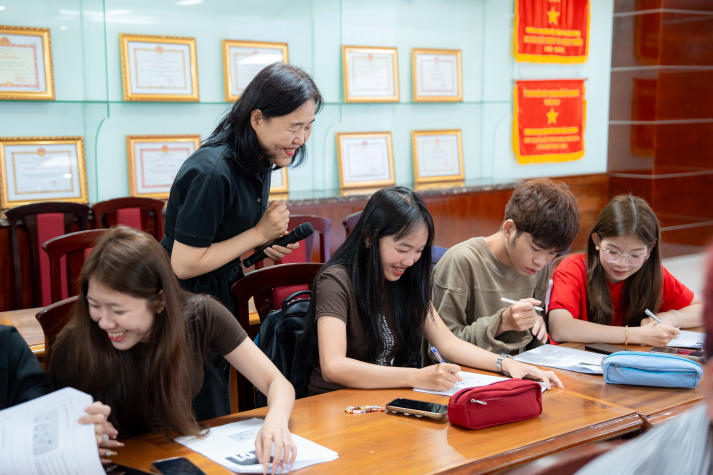 13Win 21 link không chặn Khoa Hàn Quốc học nâng cao kỹ năng viết tiếng Hàn qua tọa đàm học thuật 78