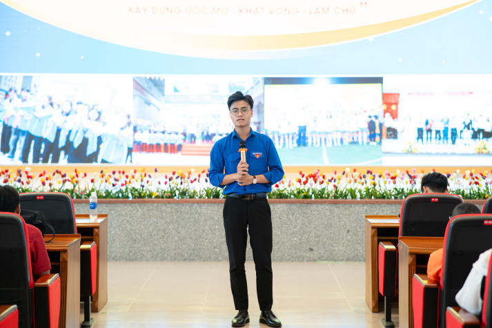 Hành trang quan trọng để tân Tải app 13Win 13WIN13 tự tin bước vào Tải app 13win 13Win32 đăng nhập sẽ có tại buổi Sinh hoạt đầu khoá sắp tới 39