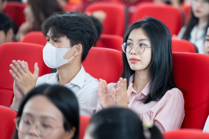 Hơn 620 bài báo cáo NCKH tham gia Hội nghị “13Win 21 link không chặn nghiên cứu khoa học 13WIN13 2024” 117