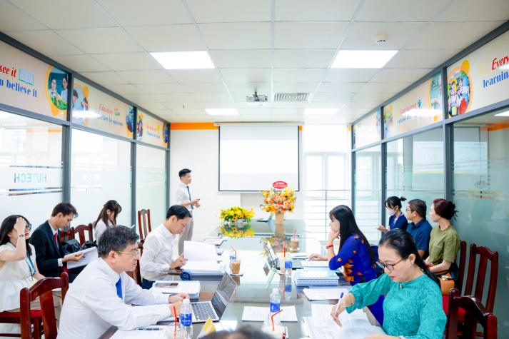 Nhiều nghiên cứu mới lạ được trình bày trong buổi bảo vệ luận văn/đề án 13Win13 link đăng nhập 13Win 22 miễn phí mỗi ngày ngành Marketing 53