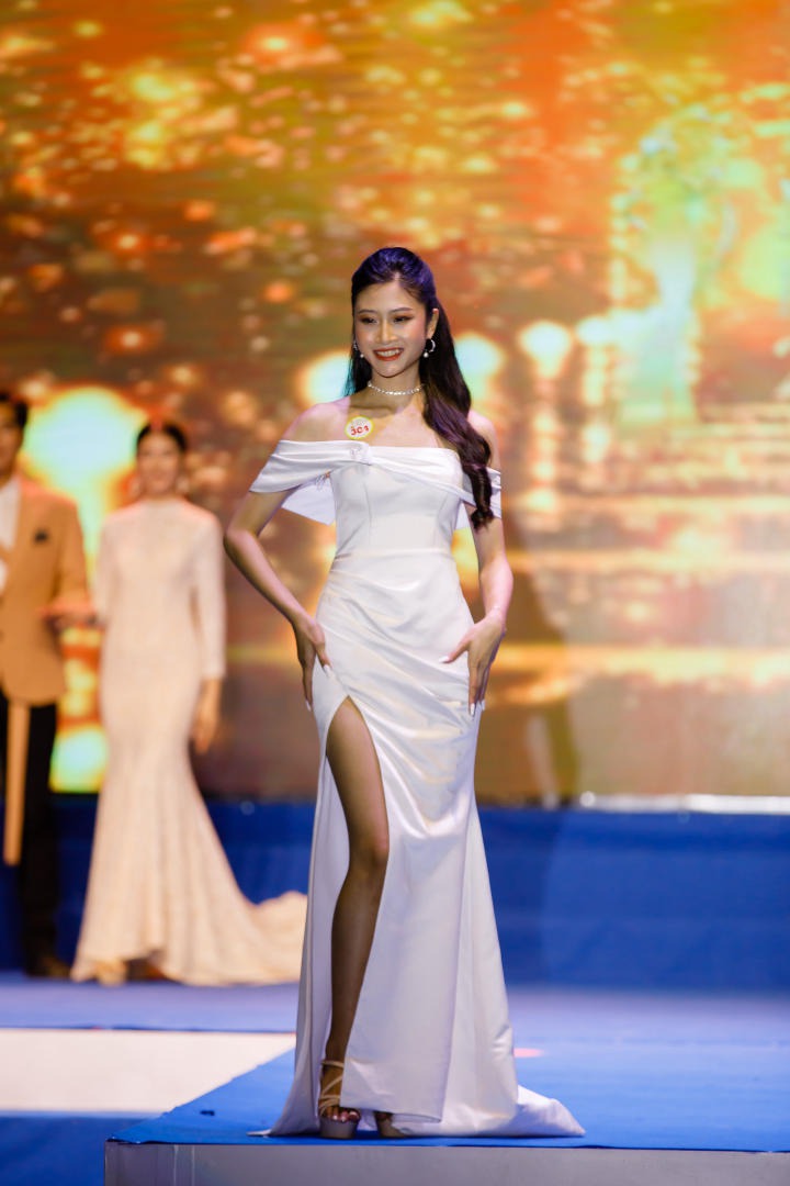 Nữ sinh Nguyễn Thị Tuyết Nhung đăng quang Hoa khôi Miss 13WIN13 2023 253