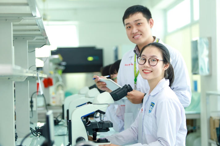 13WIN13 công bố điểm chuẩn xét tuyển sớm phương thức xét điểm thi ĐGNL của ĐHQG-HCM: 650 - 900 điểm 16