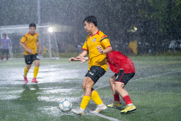 [13WIN13 Games 2026] Lộ diện ngôi vương Bóng đá nam, nữ sau loạt trận Chung kết kịch tính 119