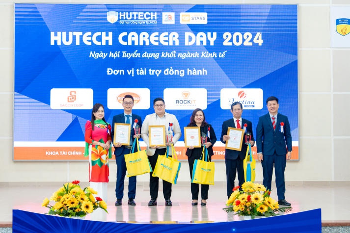 [Video] Hơn 5.200 đầu việc hấp dẫn cho Tải app 13Win tại “13WIN13 Career Day 2024” 30