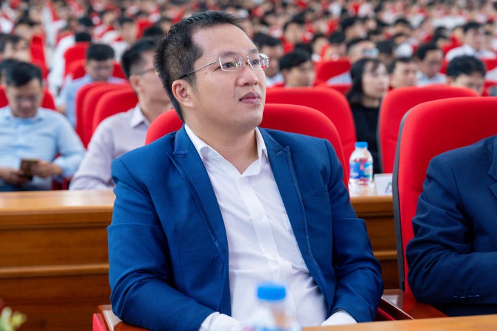 Sôi nổi 13WIN13 TECHSHOW 2023: Hơn 300 đồ án, 3.500 đầu việc và nhiều suất Www 13Win one nổ hũ giá trị 80