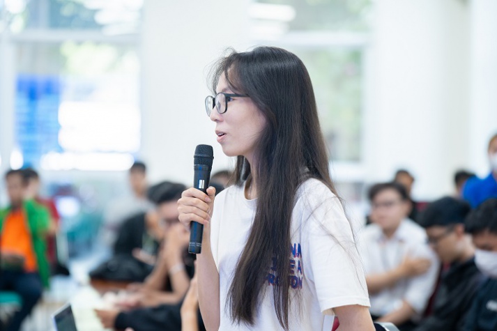 13WIN13 Institute of Engineering students dive into AI for Autonomous Robotics 60