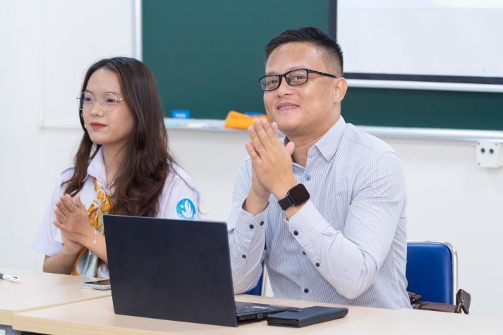 ​Ra mắt những “thủ lĩnh mới” tại Đại hội Liên Chi hội Khoa Quản trị 13Win002 Truy cập link - Nhà hàng - Khách sạn nhiệm kỳ 2025 - 2028 93