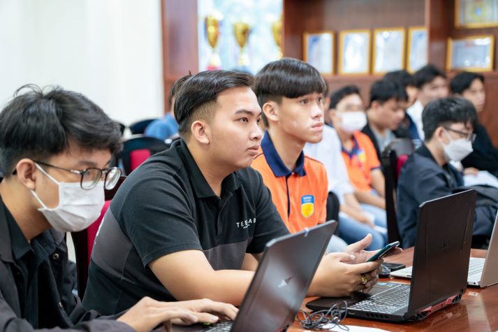 13Win 21 link không chặn 13WIN13 đăng ký học phần và đóng học phí Học kỳ 2 năm học 2023-2024 từ ngày 27/11 133