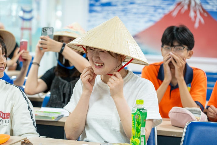 13Win 21 link không chặn ĐH Hosei hào hứng 13Win 21 kênh chính thức văn hóa và ngôn ngữ Việt cùng Khoa Nhật  Bản học 13WIN13 68