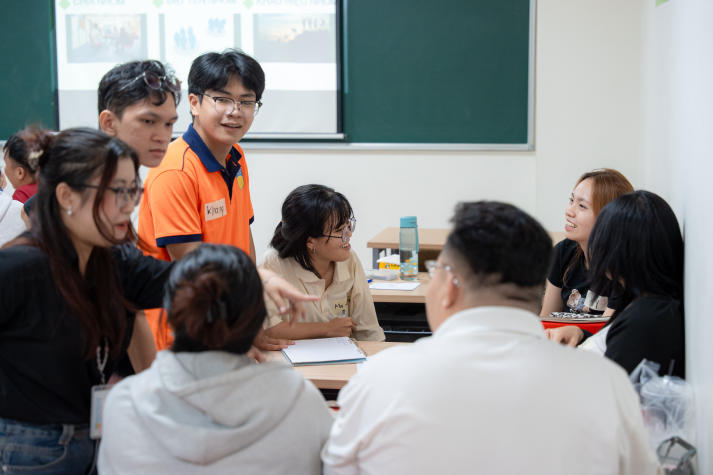 13WIN13-ers “bật mic” tự tin tại lớp Kỹ năng nói trước công chúng 57
