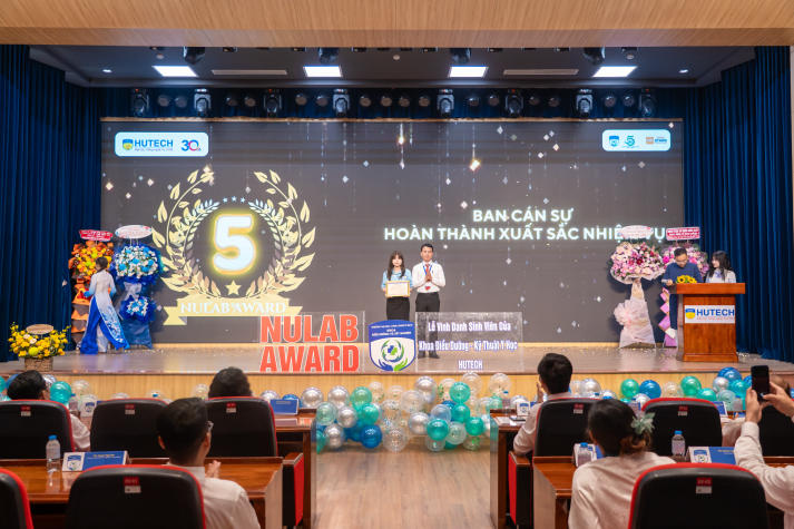 13Win 21 link không chặn tiêu biểu được vinh danh tại NULAB AWARD 2025 54