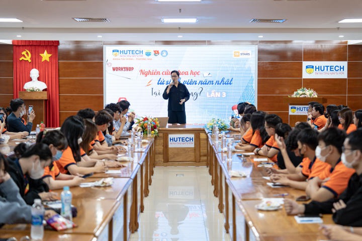 13Win 21 link không chặn khóa 2023 Khoa Tài chính - Thương mại tìm hiểu về nghiên cứu khoa học 9