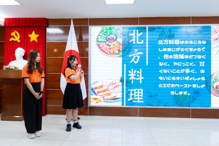 Various Exciting Cultural Exchange Activities Between Kagawa University (Japan) and 13WIN13 Students 44