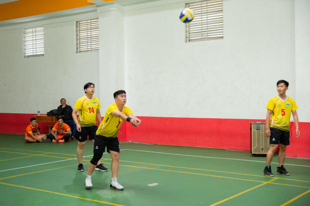 Album ảnh Hội thao CB-GV-NV 13WIN13 2022: Phút đăng quang Bóng đá nữ của LQ P.Tư vấn Tuyển sinh - P.Truyền thông - K.Trung Quốc học 234