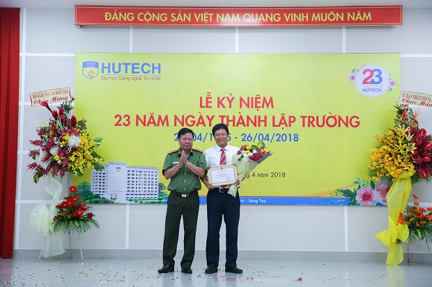 Lịch sử phát triển 201
