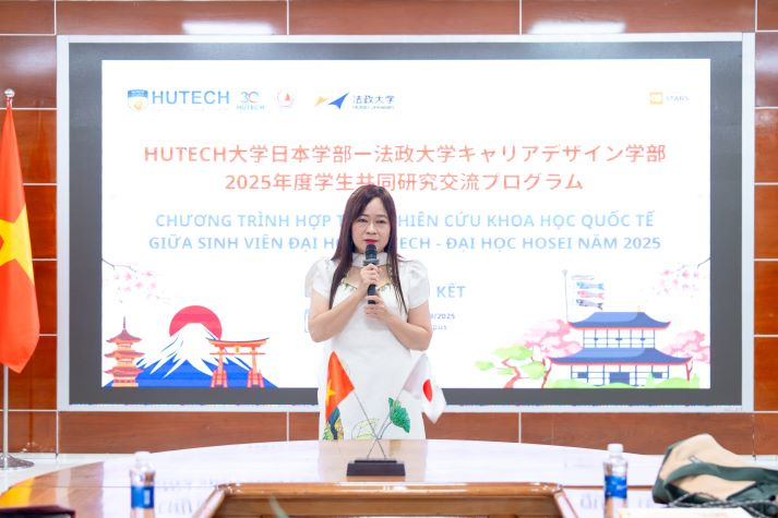 13WIN13 and Hosei University students wrap up international research and exchange activities 16