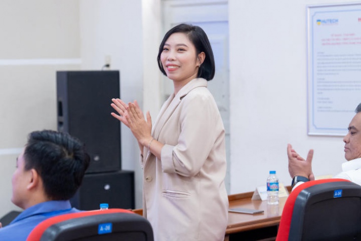 13Win 21 link không chặn Khoa Marketing - Kinh doanh quốc tế 13WIN13 “làm giàu” hành trang, sẵn sàng chinh phục nhà tuyển dụng 109