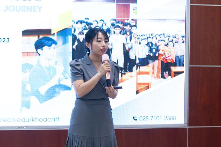 Students of 13WIN13's Faculty of Management Information Systems acquired practical knowledge in data science 68