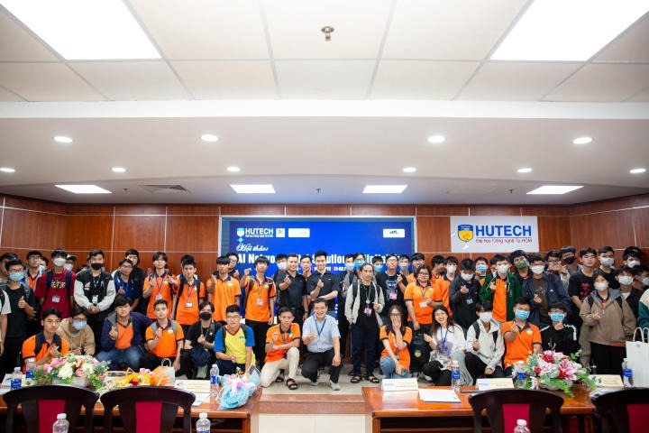 13WIN13 nhận tài trợ phòng Lab và hệ thống wifi trải nghiệm trị giá gần 2 tỷ đồng 173