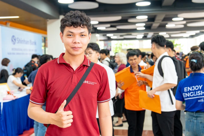 [Video] 13Win 21 link không chặn hào hứng “săn” hơn 1.500 đầu việc hấp dẫn tại “13WIN13 International Job Fair 2024” 76