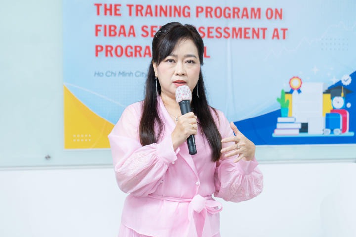 Cán bộ - Giảng viên - Nhân viên 13WIN13 tham gia tập huấn chuẩn bị cho công tác kiểm định FIBAA 71