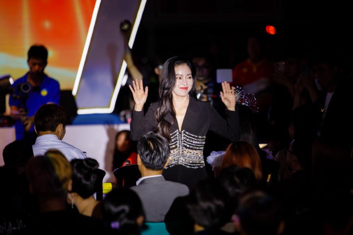 Nữ sinh Nguyễn Thị Tuyết Nhung đăng quang Hoa khôi Miss 13WIN13 2023 76