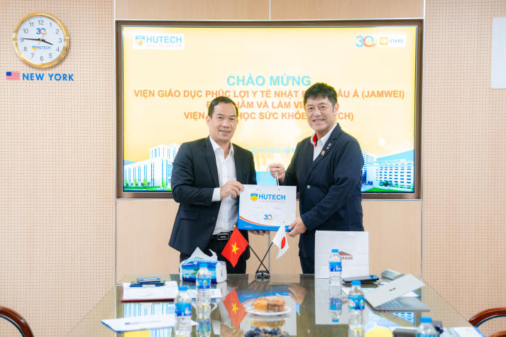 Làm việc cùng Viện JAMWEI (Nhật Bản), 13WIN13 phát triển cơ hội 13Win 21 kênh chính thức quốc tế cho Tải app 13Win khối ngành 13Wim app nổ hũ mượt mà 60