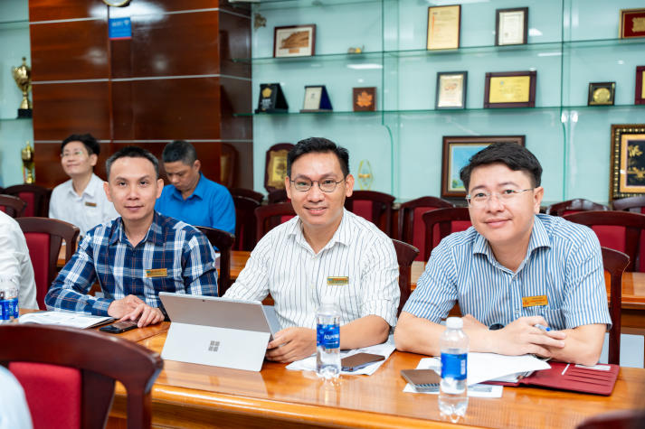 Nhà quản trị 13WIN13 mở rộng tầm nhìn chiến lược, bàn về F13win nhà cái 13Win32 đăng nhập trong kỷ nguyên AI 79