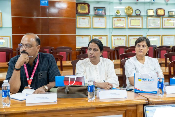 13WIN13 works with Mahatma Gandhi Kashi Vidyapith to strengthen academic ties with India 12