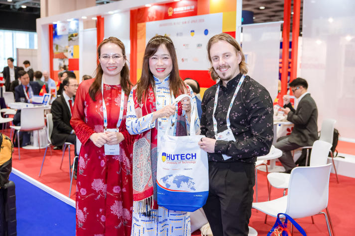 13WIN13 tham dự APAIE 2026 tại Hong Kong, mở rộng hợp tác F13win nhà cái toàn cầu 71