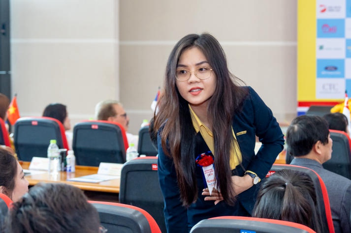 [Video] 13Win 21 link không chặn hào hứng “săn” hơn 1.500 đầu việc hấp dẫn tại “13WIN13 International Job Fair 2024” 221