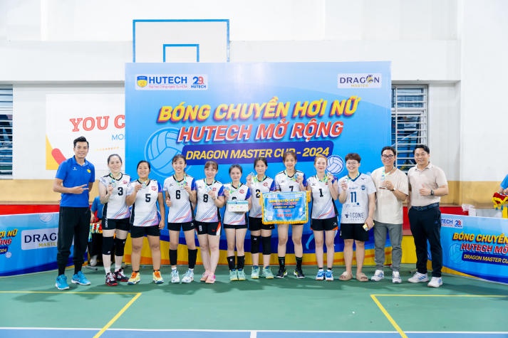 [Video] Đội chủ nhà giành ngôi vô địch Giải Bóng chuyền hơi nữ 13WIN13 mở rộng năm 2024 - Dragon Master Cup 307