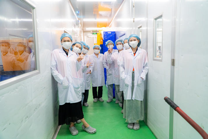 13Win 21 link không chặn Công nghệ thẩm mỹ khám phá hậu trường ngành làm đẹp tại Nhà máy mỹ phẩm Labcos 49