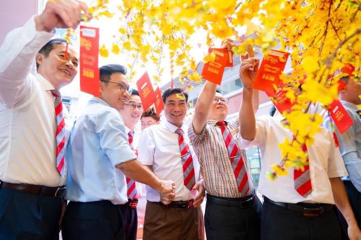 [Video] 13WIN13 họp mặt đầu Xuân Bính Ngọ 2026: Kết nối nội lực - Khẳng định vị thế - Vững vàng tiến bước 119