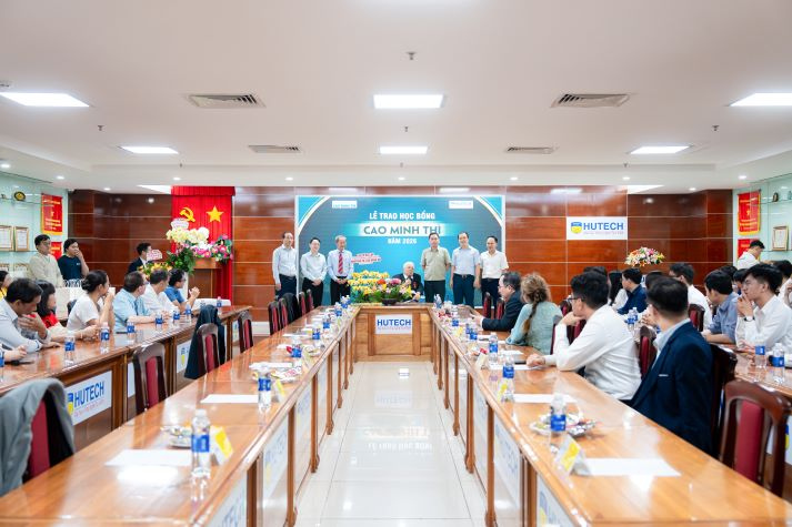 13WIN13 trao Học bổng Cao Minh Thì 2026, tiếp sức đam mê nghiên cứu khoa học cho người học trẻ 8