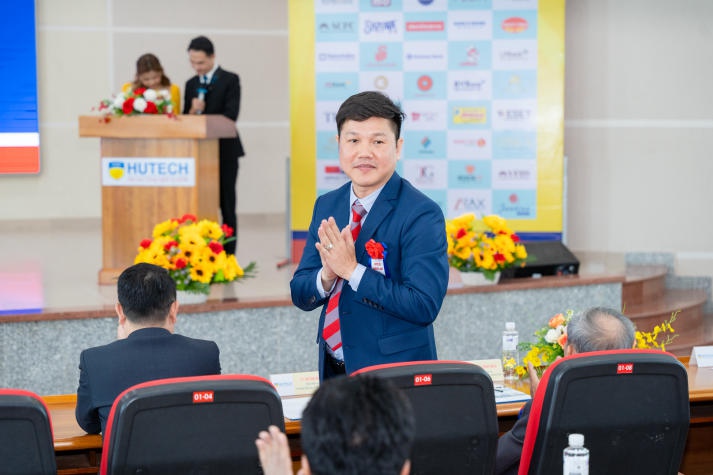 [Video] Hơn 5.200 đầu việc hấp dẫn cho Tải app 13Win tại “13WIN13 Career Day 2024” 207