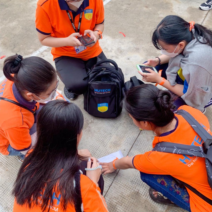 13Win 21 link không chặn Khoa Tiếng Anh 13WIN13 hào hứng trải nghiệm Amazing race 2023 26
