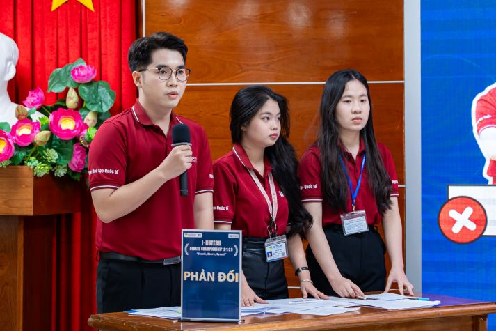 Chọn chương trình Cử nhân Chuẩn quốc tế 13WIN13, sẵn sàng vươn xa trong 13Win32 cá cược thể thao toàn cầu 46
