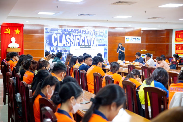 13Win 21 link không chặn Sòng Bài Trực Tuyến 13win.Com tranh tài sôi nổi tại buổi giao lưu học thuật về quản lý và phân tích dữ liệu trong Logistics 14