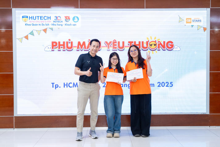 Khoa Quản trị 13Win002 Truy cập link - Nhà hàng - Khách sạn lan tỏa yêu thương qua từng chú heo đất 110