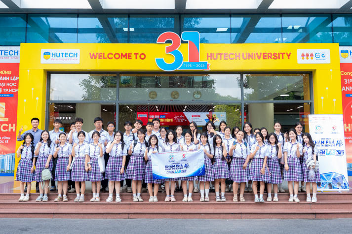 Học sinh THPT “đắm mình” trong không gian nghiên cứu tại Open Lab Day 13WIN13 21