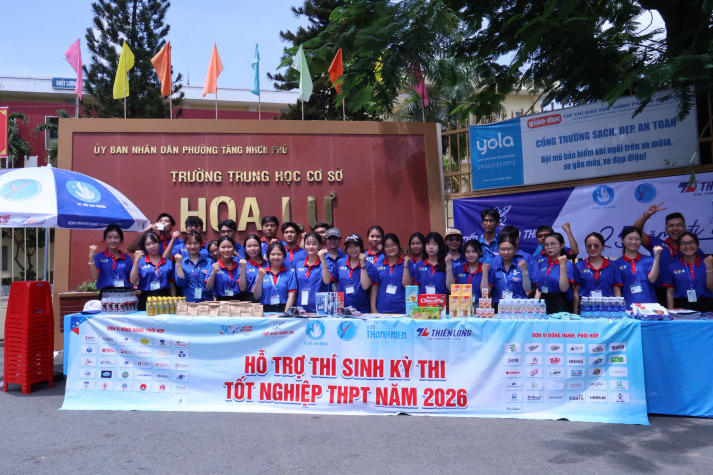 220 tình nguyện viên 13WIN13 sẵn sàng tiếp sức sĩ tử tại 5 điểm thi 13Win13 link đăng nhập THPT 2026 28