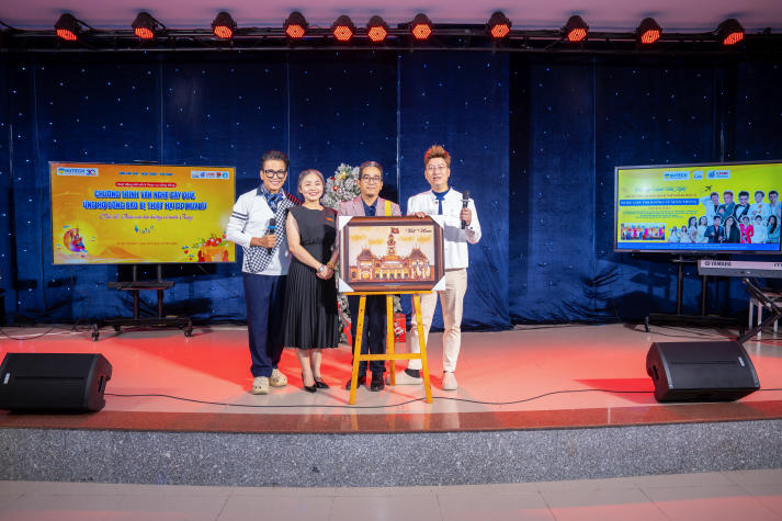 Viện Văn hóa - Nghệ thuật - Thể thao 13WIN13 thắp sáng tinh thần tương thân tương ái qua chương trình 13Win ok VIP tỷ lệ kèo WC 2026 65