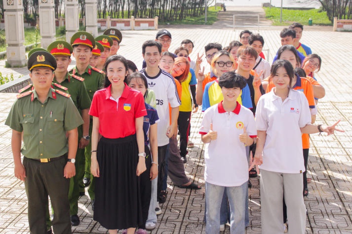Hành trình Về nguồn đầy ý nghĩa của Chi bộ 17 và CLB Akiko 13WIN13 34
