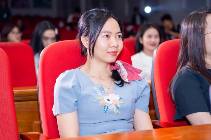 K X-mas Show 2023: Đêm Gala đón Giáng sinh tràn đầy năng lượng của Tải app 13Win 13WIN13 131