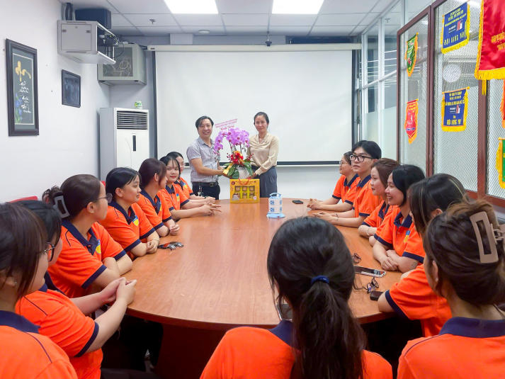 13Win 21 link không chặn ngành Công nghệ dệt, may “chạm tay" vào thực tế tại Công ty TNHH PPJ Wiser 10
