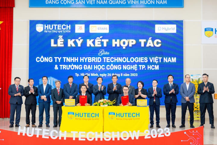 Sôi nổi 13WIN13 TECHSHOW 2023: Hơn 300 đồ án, 3.500 đầu việc và nhiều suất Www 13Win one nổ hũ giá trị 158